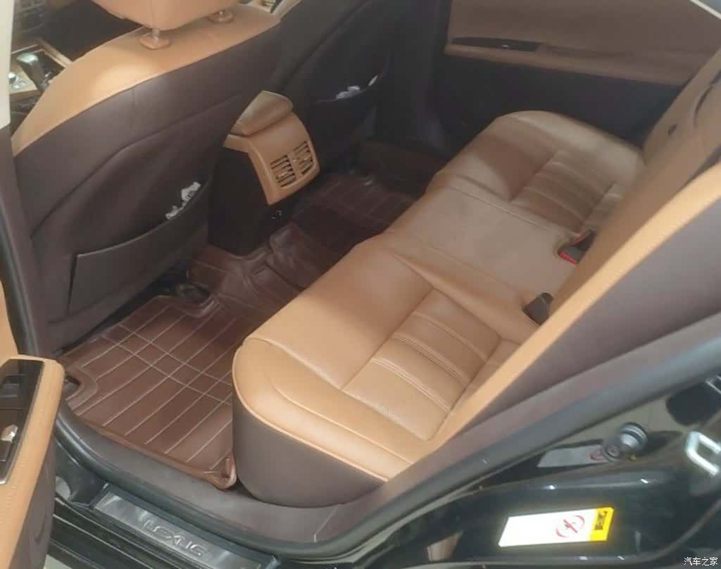 Lexus ES, 2017 все фото
