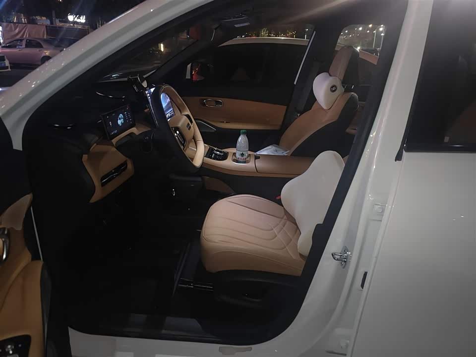 Geely Galaxy Galaxy Starship 7