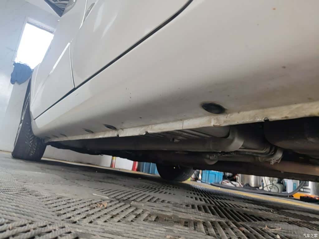 Changan Eado, 2015 22