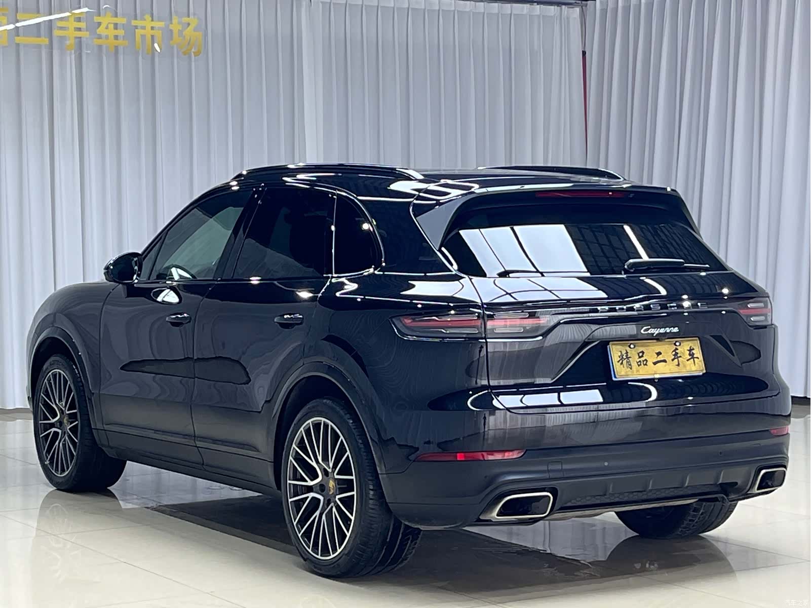 Porsche Cayenne, 2019 все фото