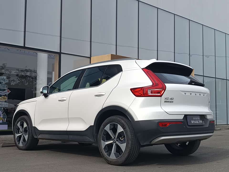 Volvo XC40
