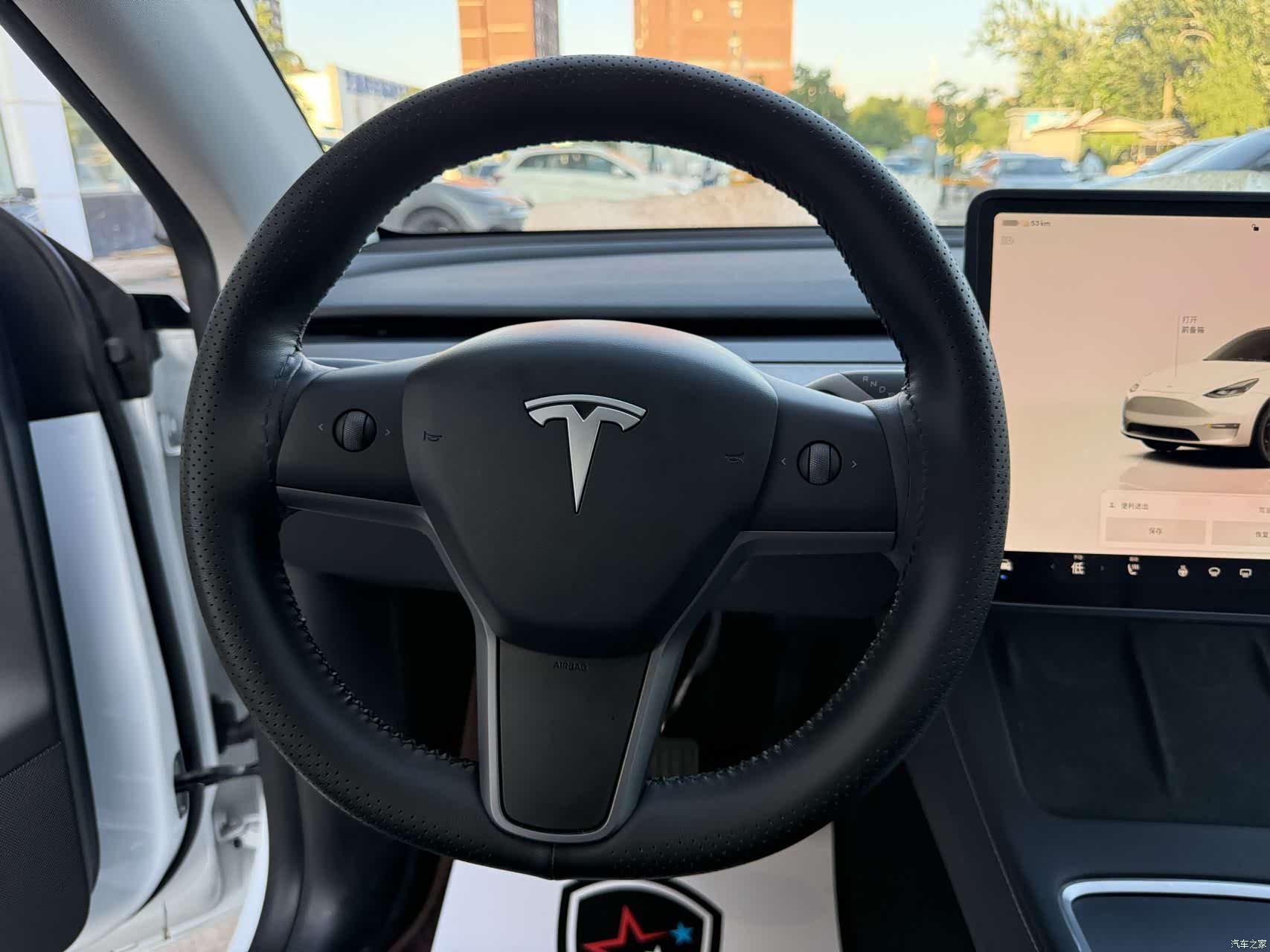 Tesla Model Y, 2024 13