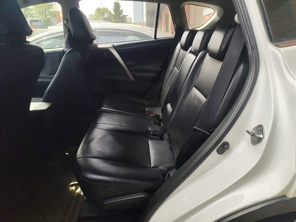 Toyota RAV4 Rongfang