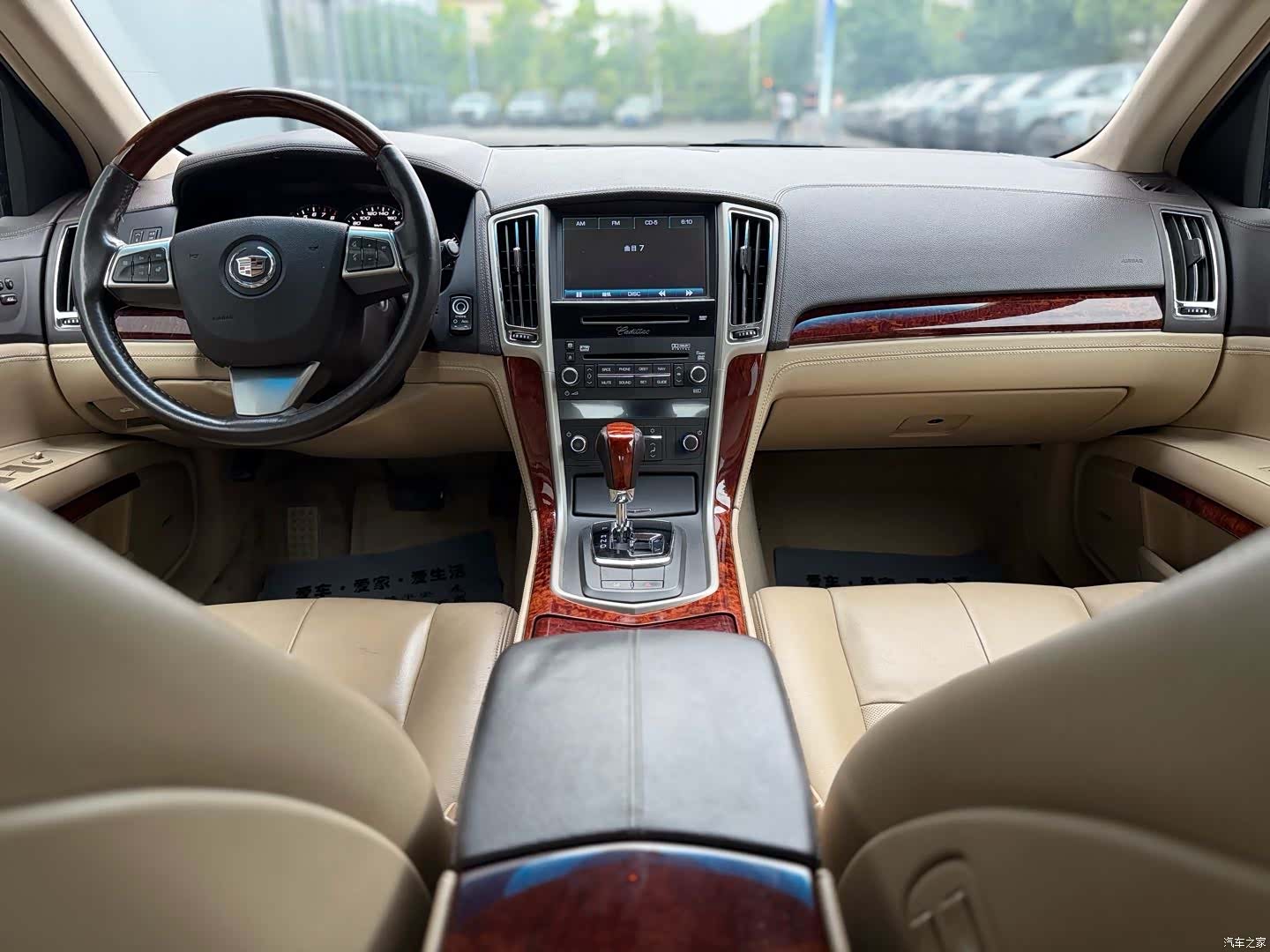 Cadillac SLS, 2013 4