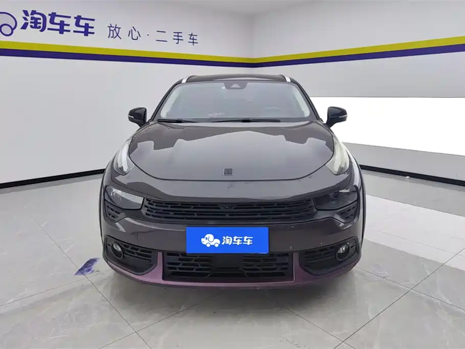 Lynk & Co 02