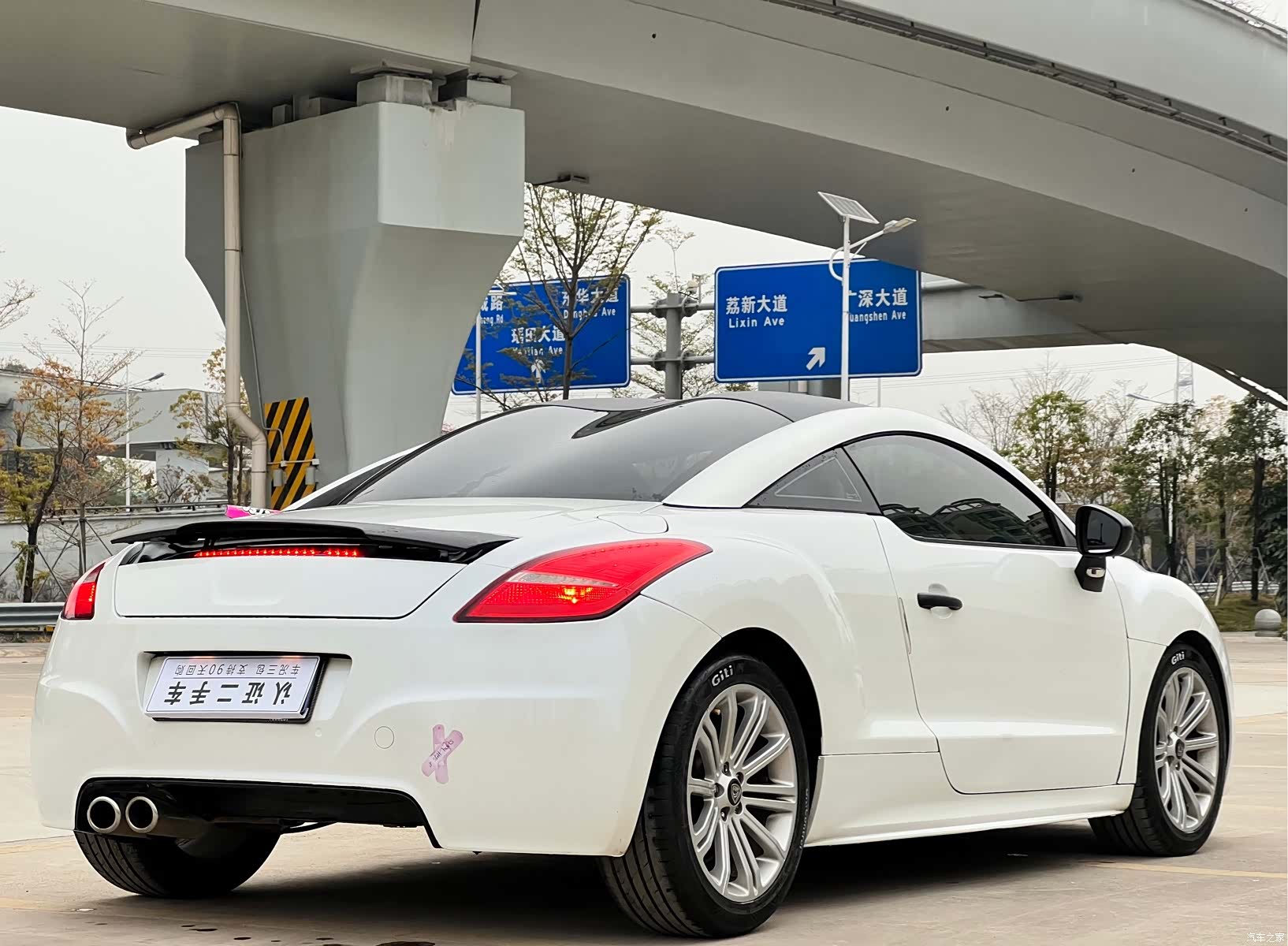 Peugeot RCZ, 2013 6