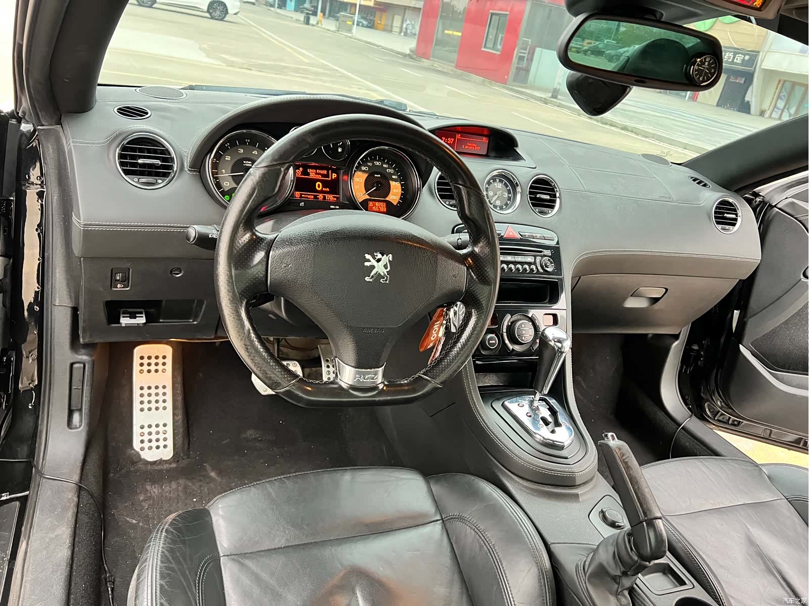 Peugeot RCZ, 2013 9