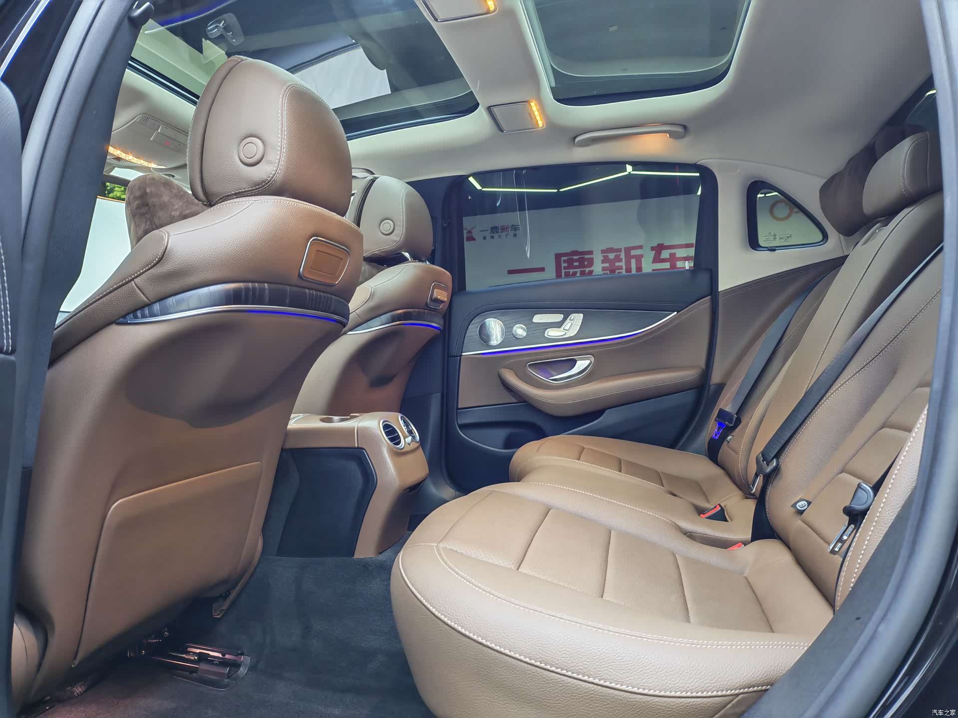 Mercedes-Benz E-Class, 2020 14