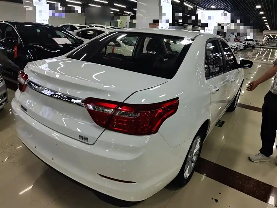 Geely Vision