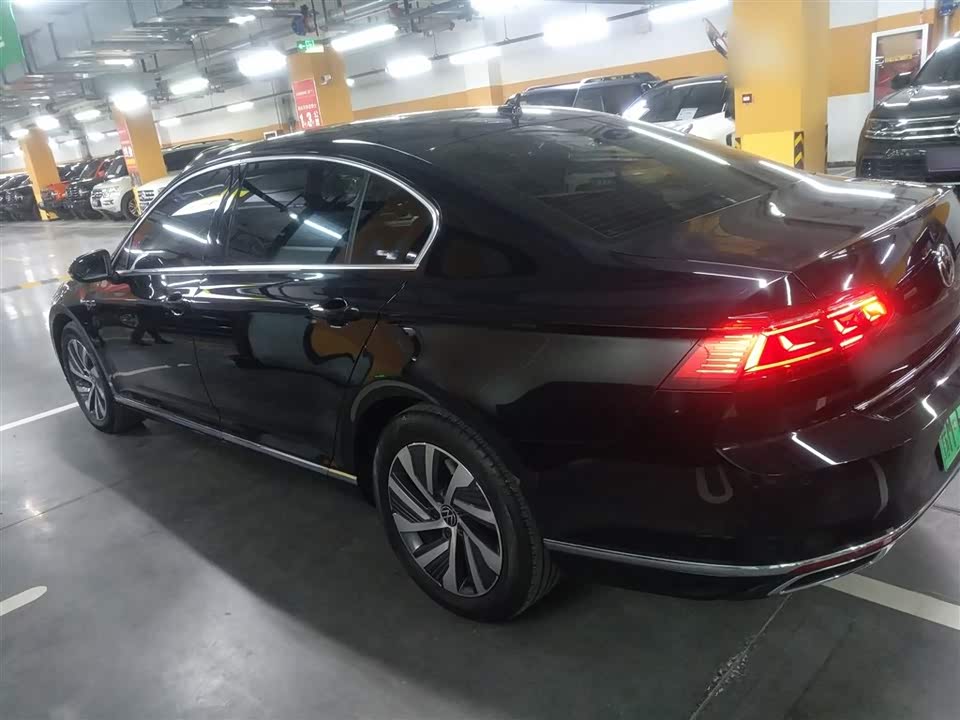 Volkswagen Magotan GTE