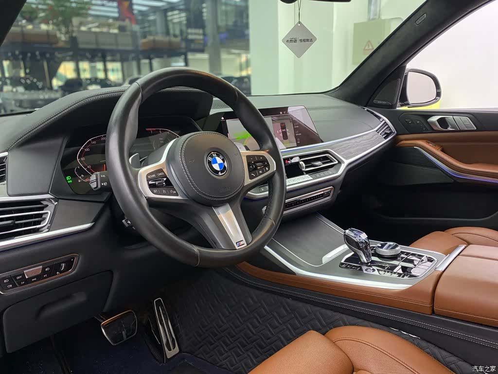 BMW X7, 2020 все фото
