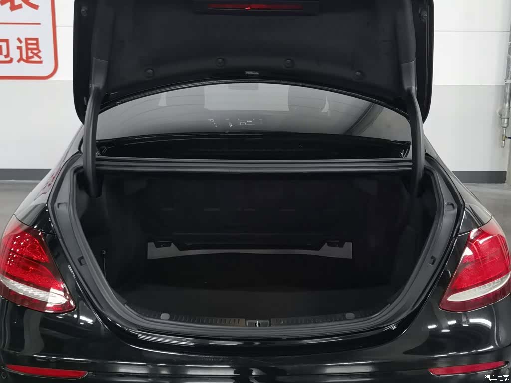 Mercedes-Benz E-Class, 2020 16
