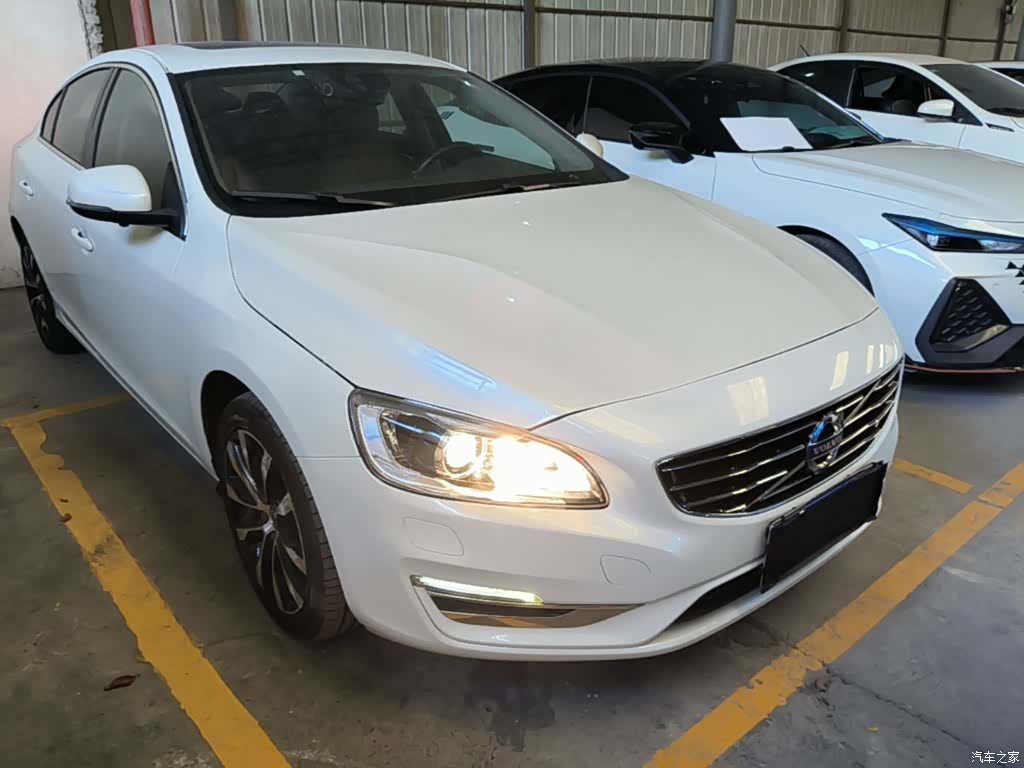 Volvo S60, 2018 4