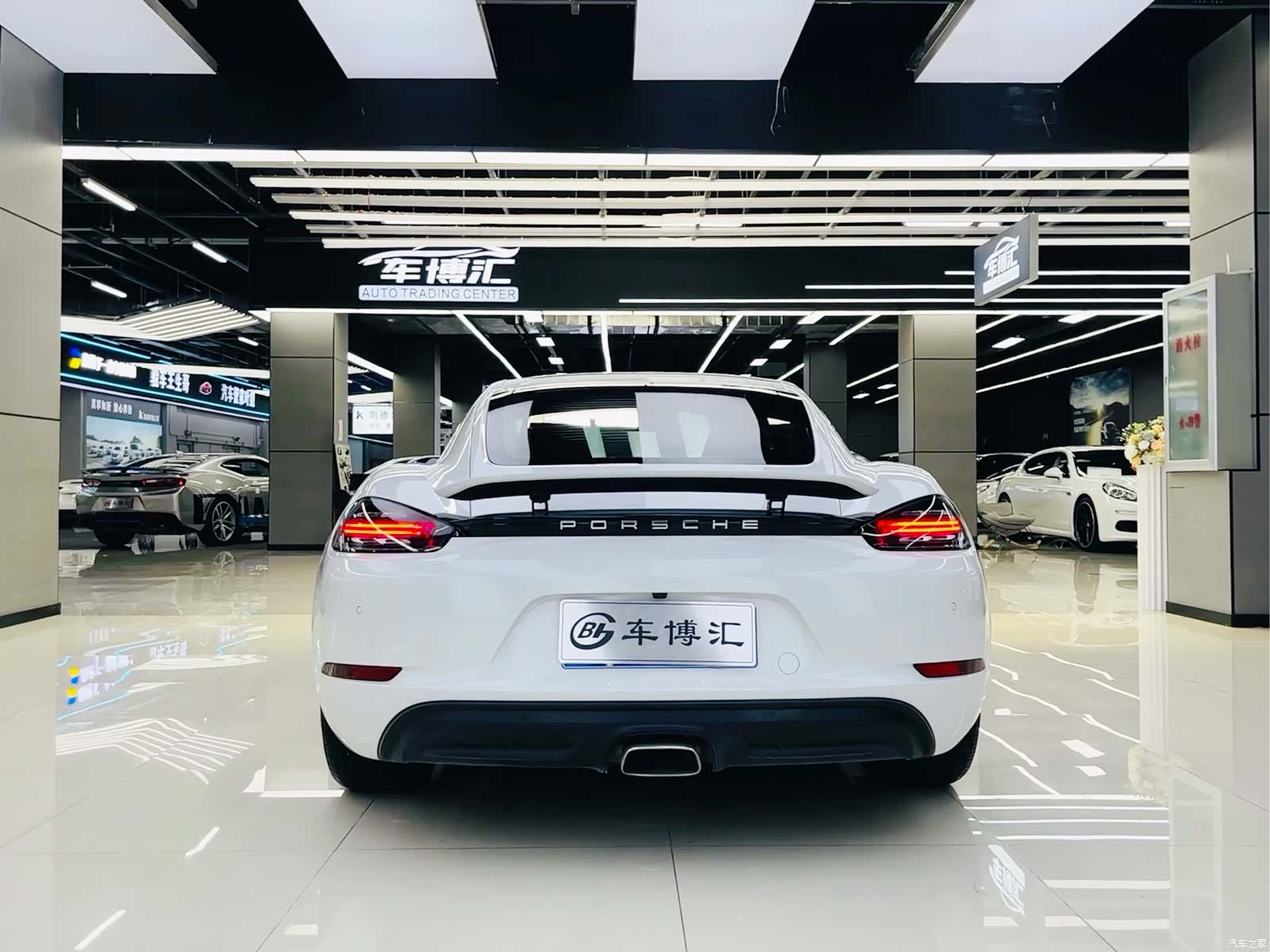 Porsche Cayman, 2018 7