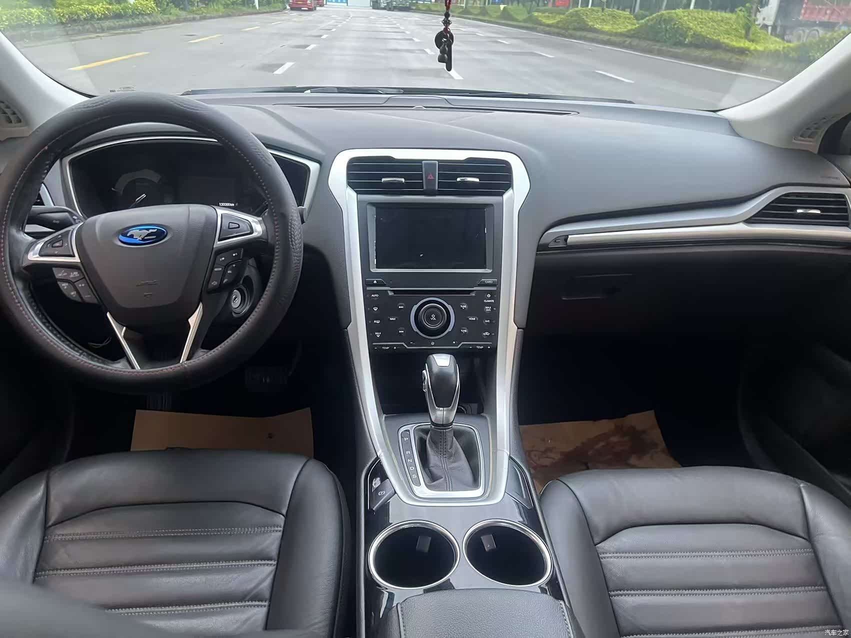 Ford Mondeo, 2015 10