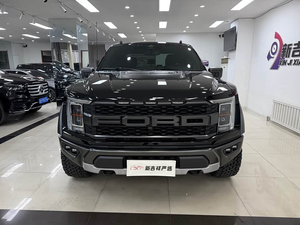 Ford F-150 Raptor