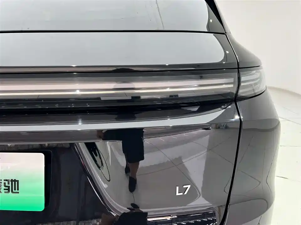Li Auto Ideal L7