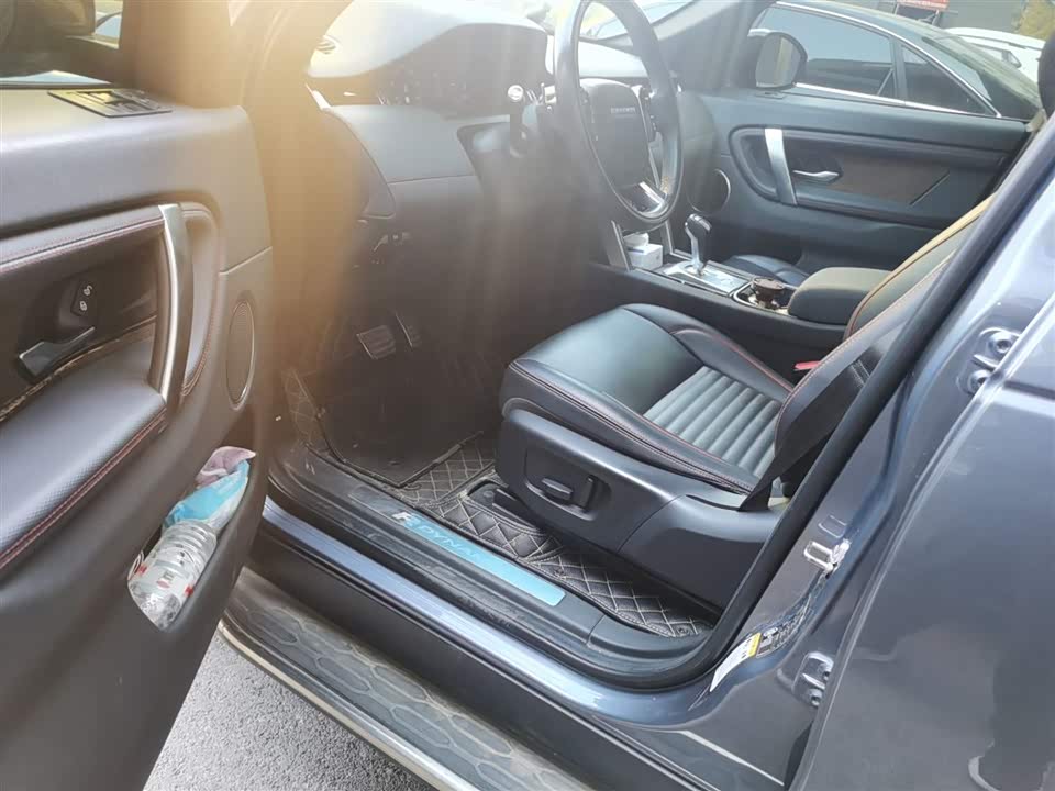 Land Rover Discover sports