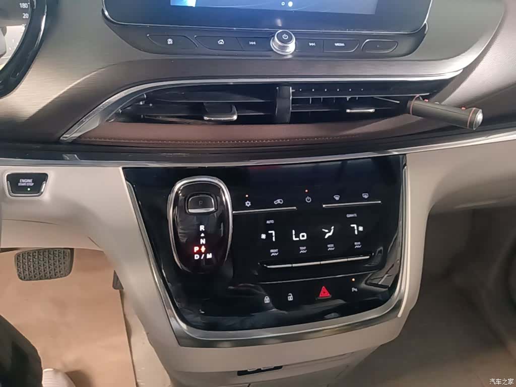 Buick GL8, 2022 14