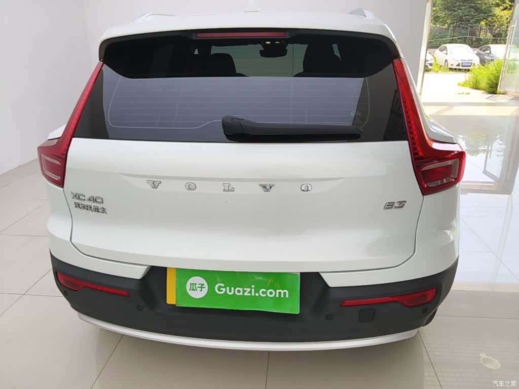 Volvo XC40, 2024 6