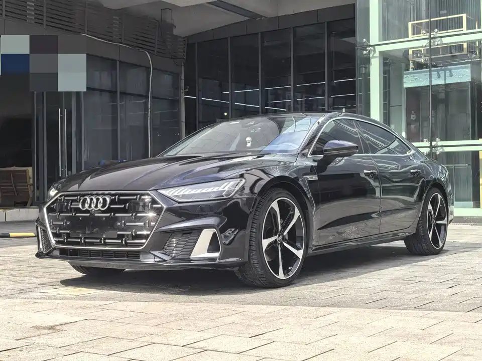 Audi A7L