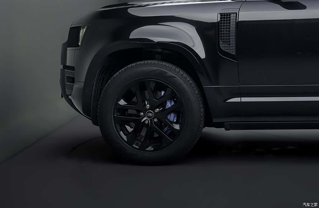 Land Rover Defender, 2023 все фото