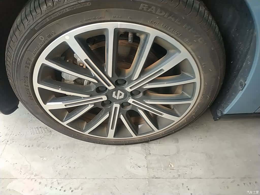 Leapmotor B01, 2025 23