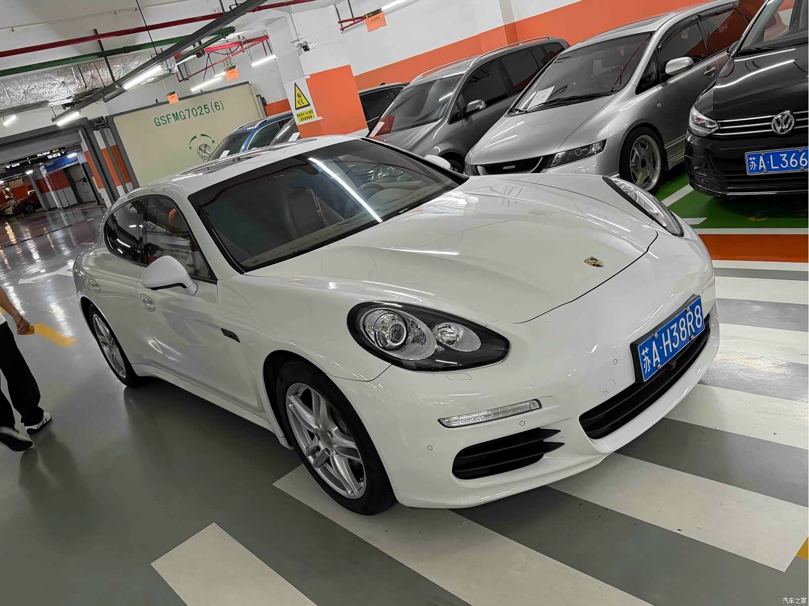 Porsche Panamera, 2015 3