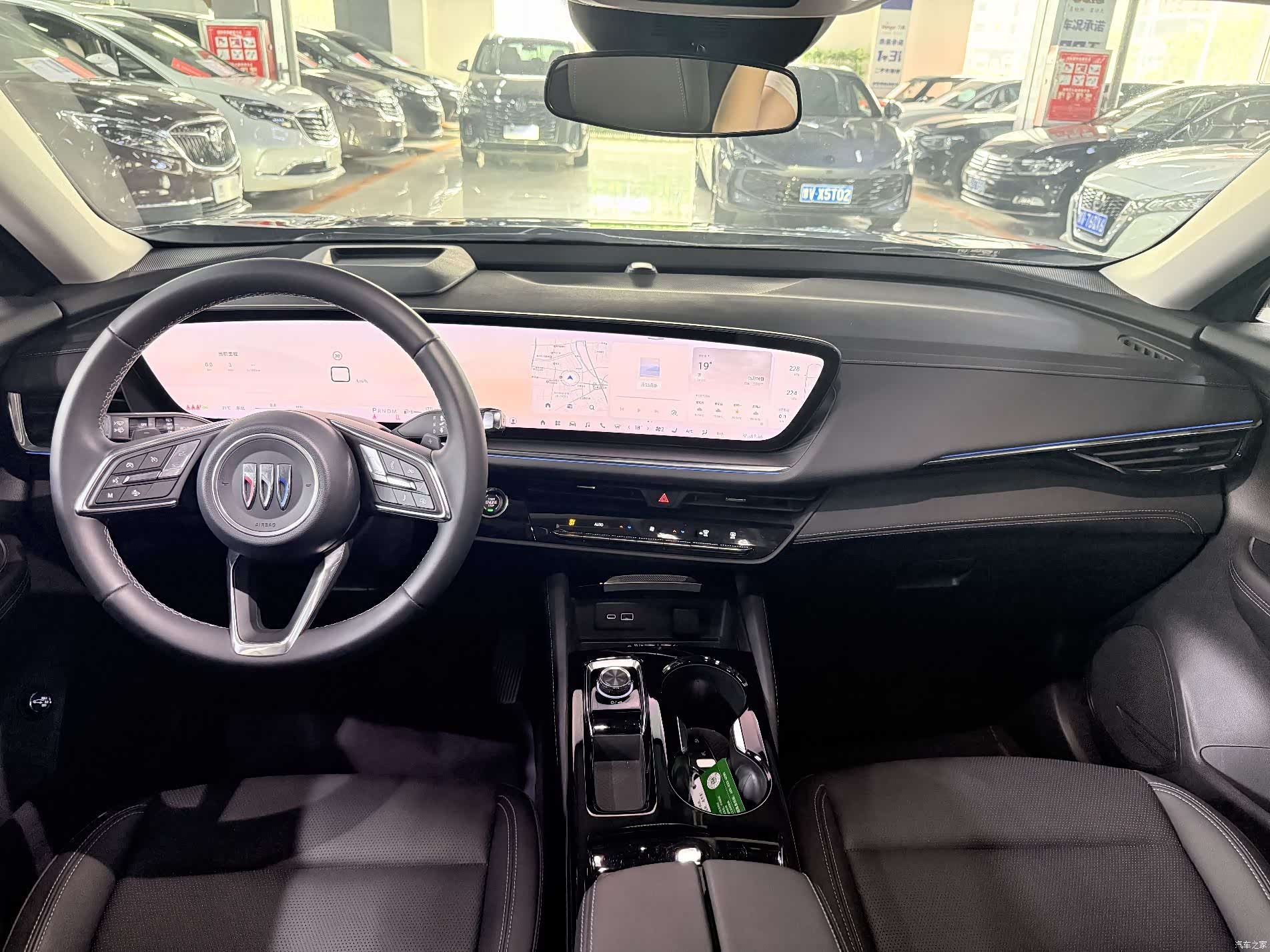 Buick Envision, 2025 13