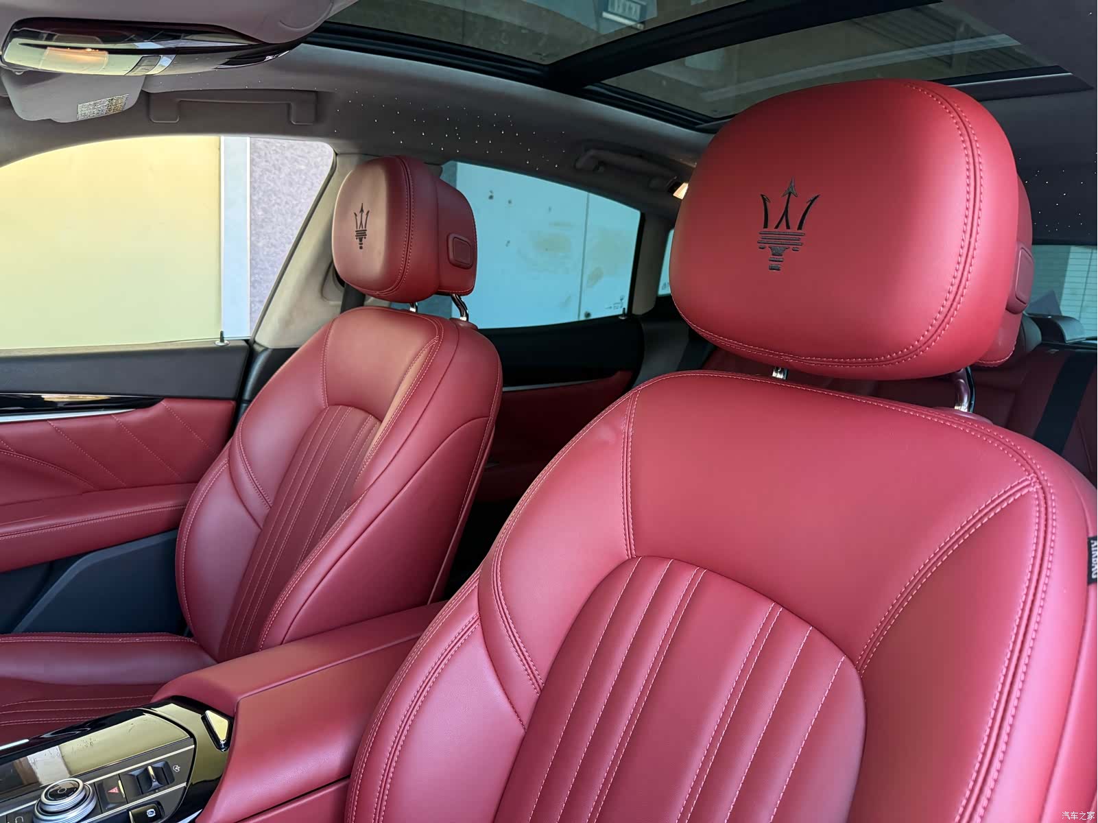 Maserati Levante, 2017 16