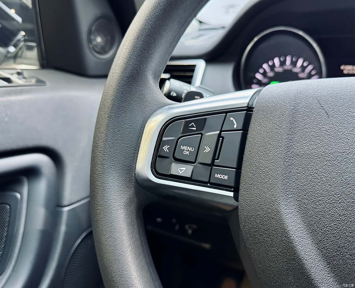 Land Rover Discovery, 2016 18