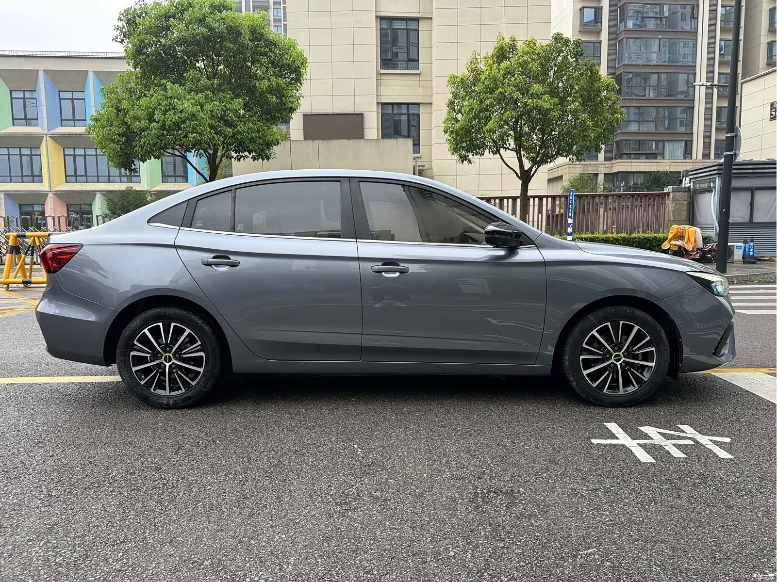 Roewe i5, 2021 15