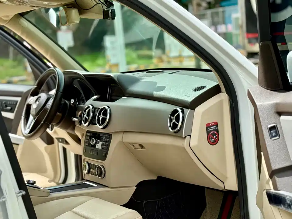 Mercedes-Benz GLK class