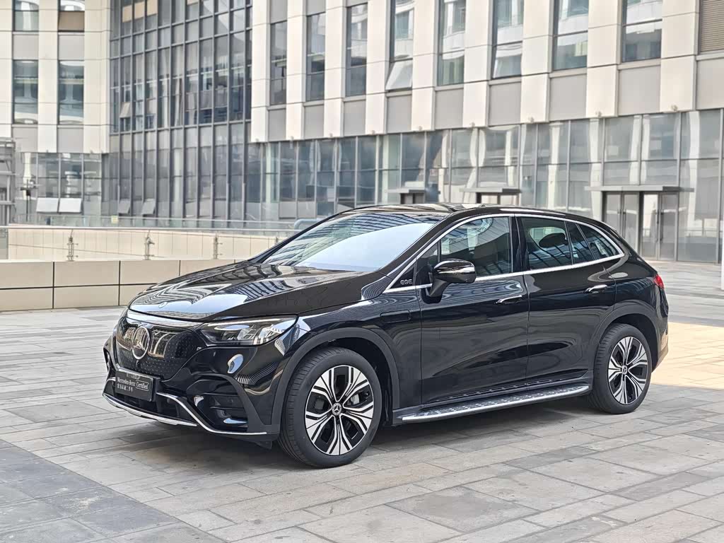 Mercedes-Benz EQE SUV