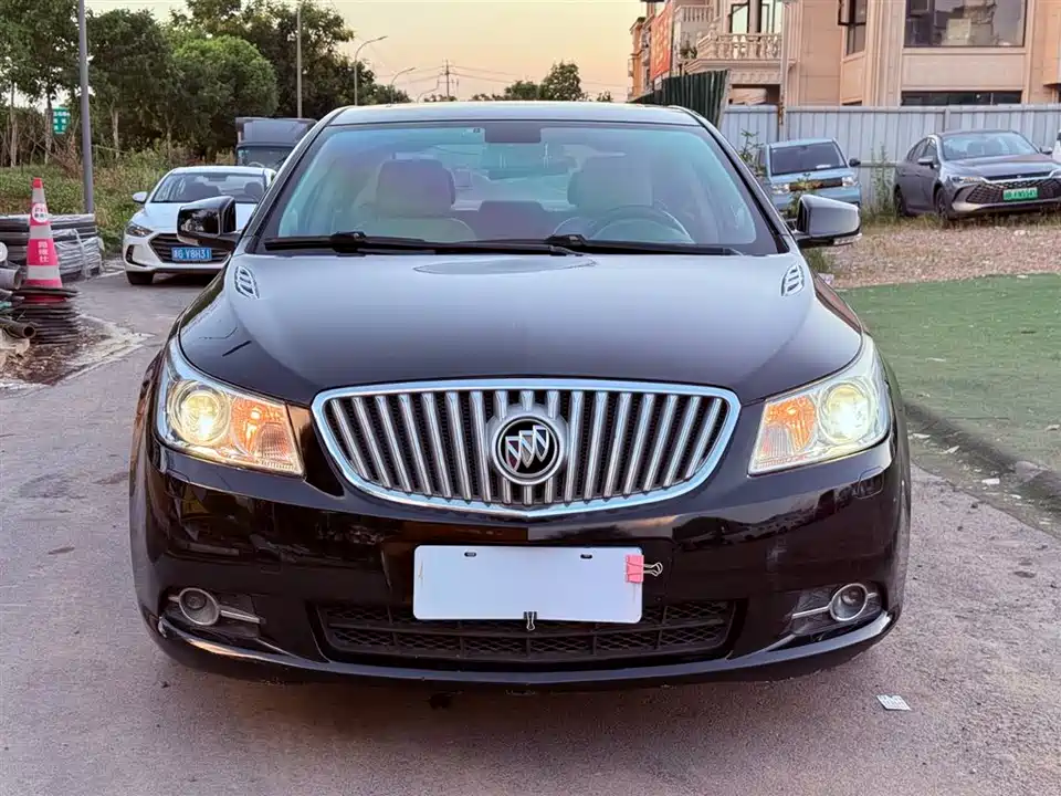 Buick Lacrosse