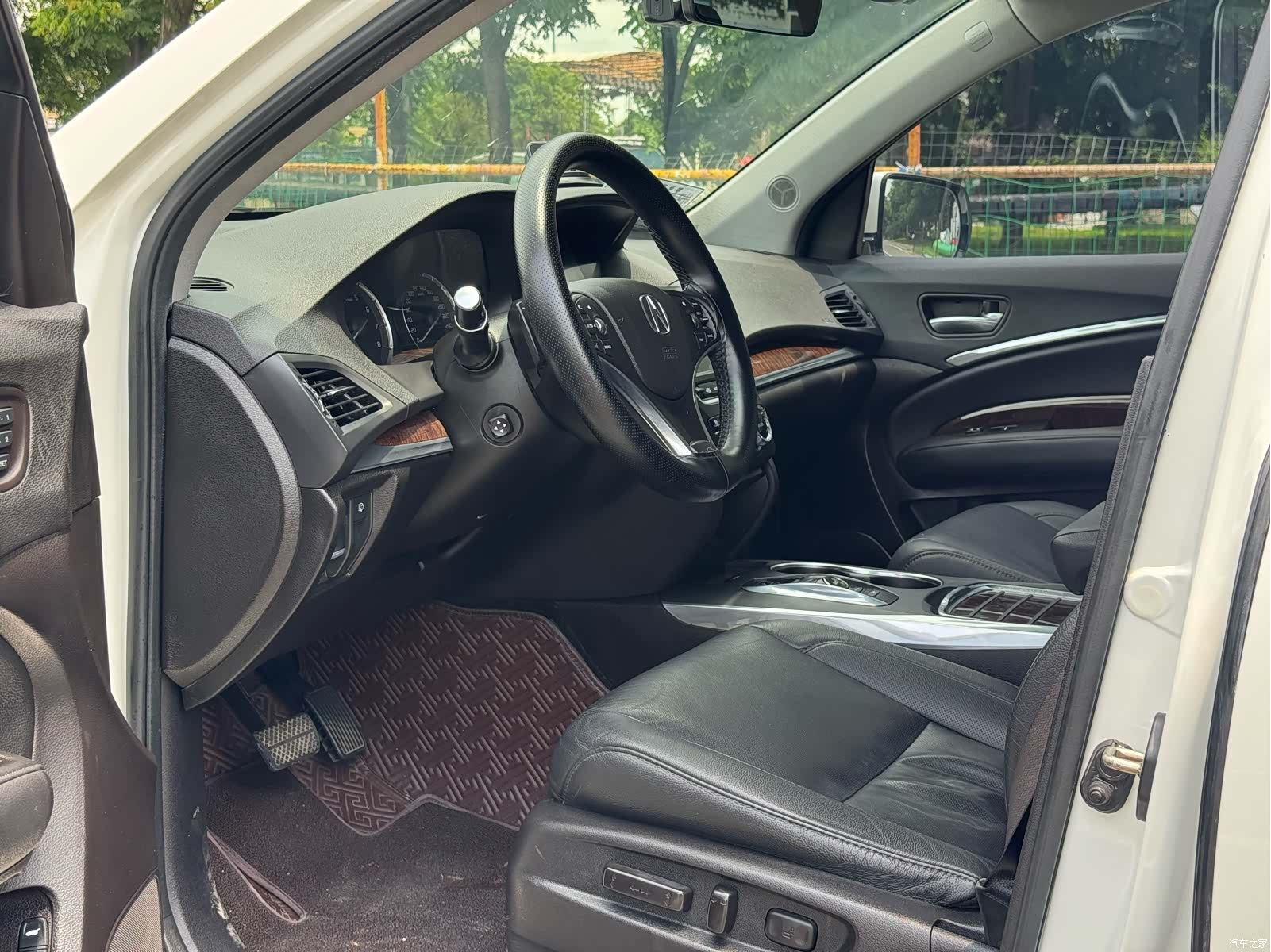 Acura MDX, 2018 4