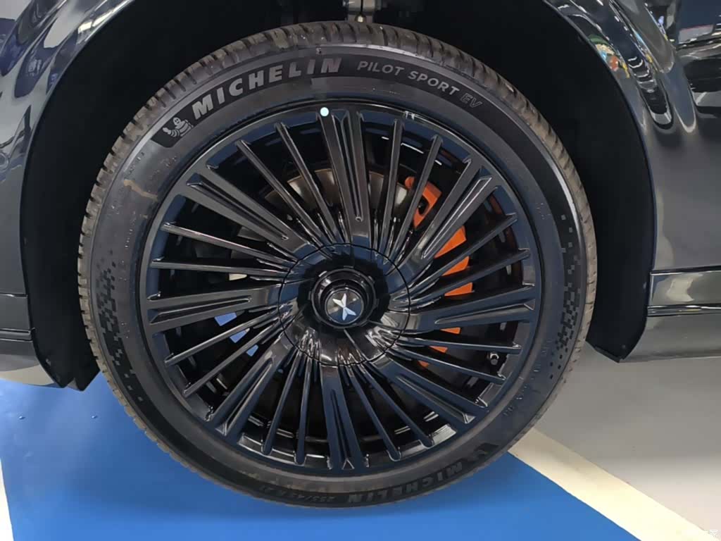 Xpeng G9, 2025 23