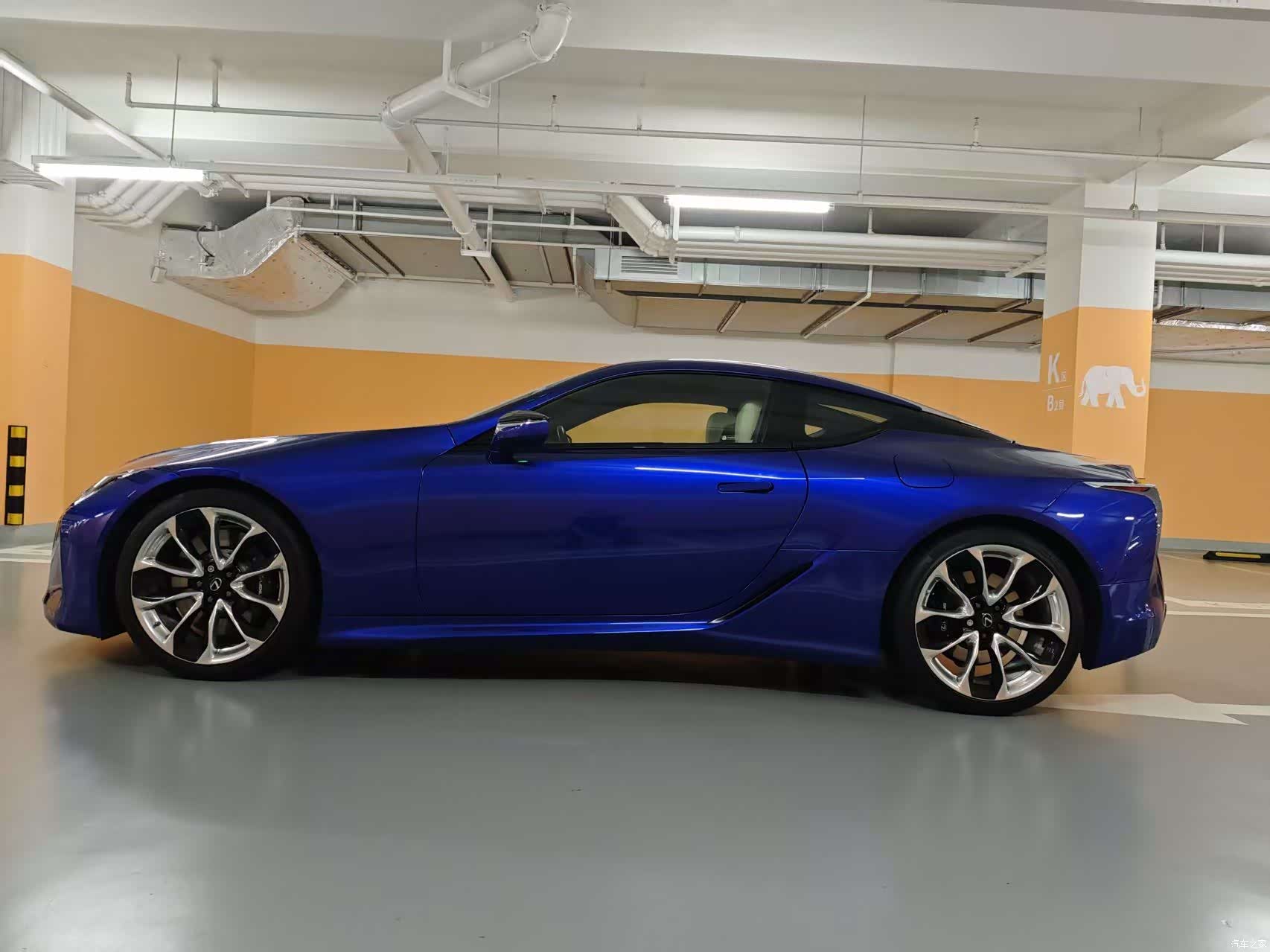 Lexus LC, 2018 все фото
