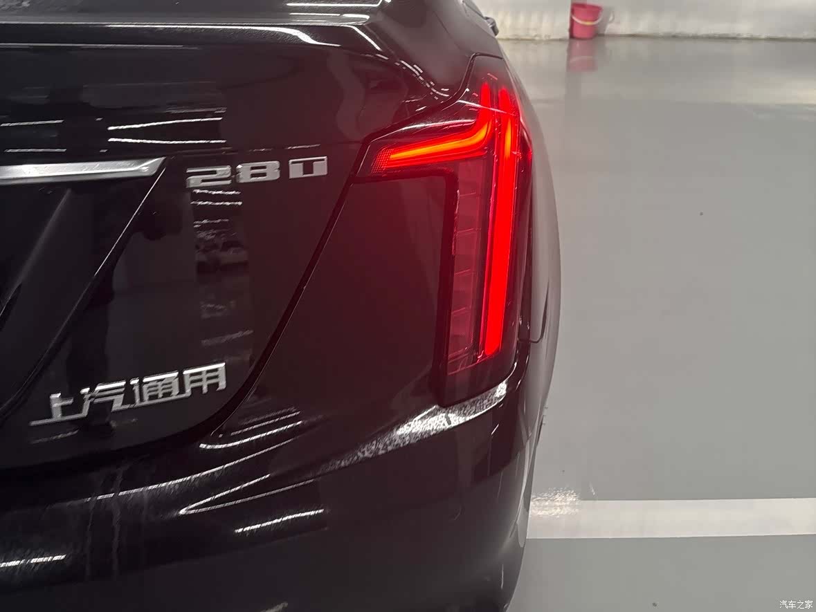 Cadillac CT5, 2022 6