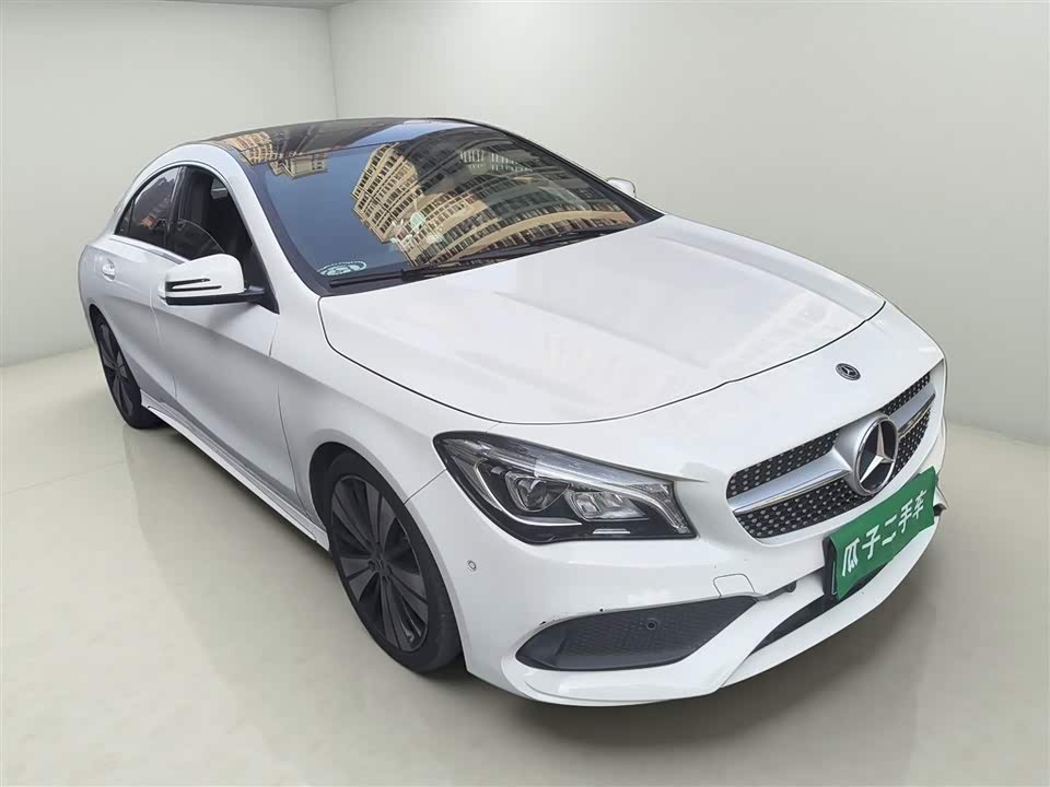 Mercedes-Benz CLA