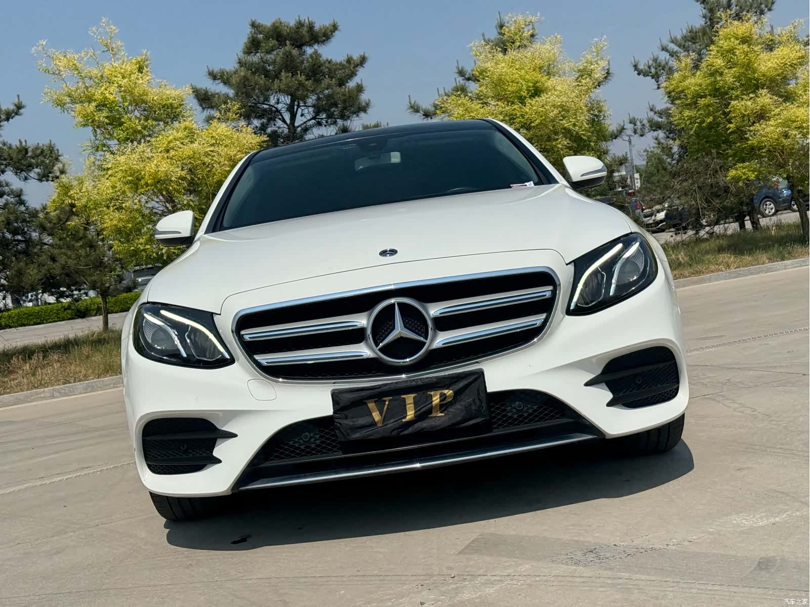 Mercedes-Benz E-Class, 2018 3
