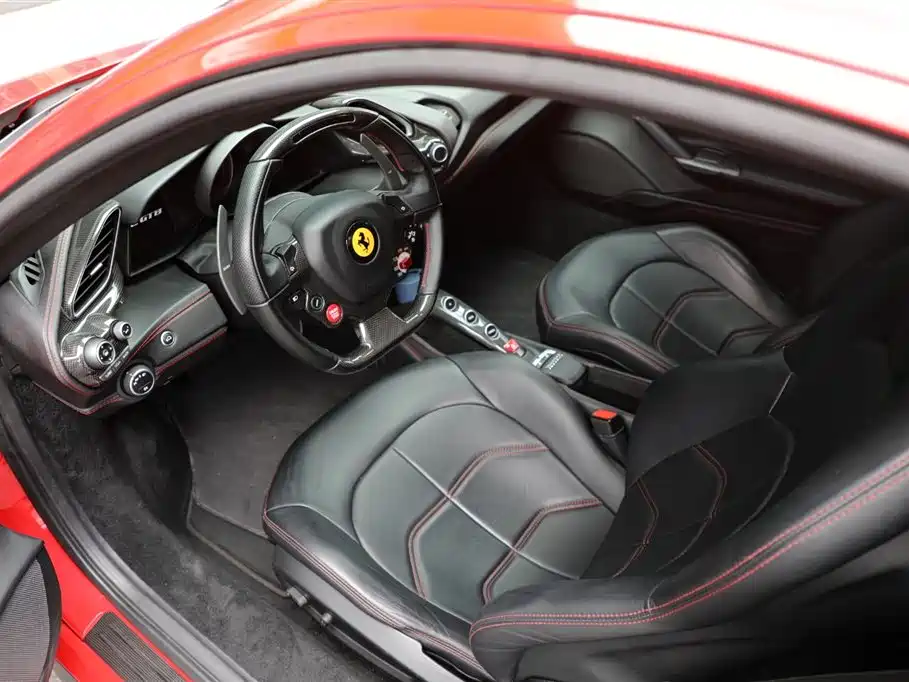 Ferrari 488