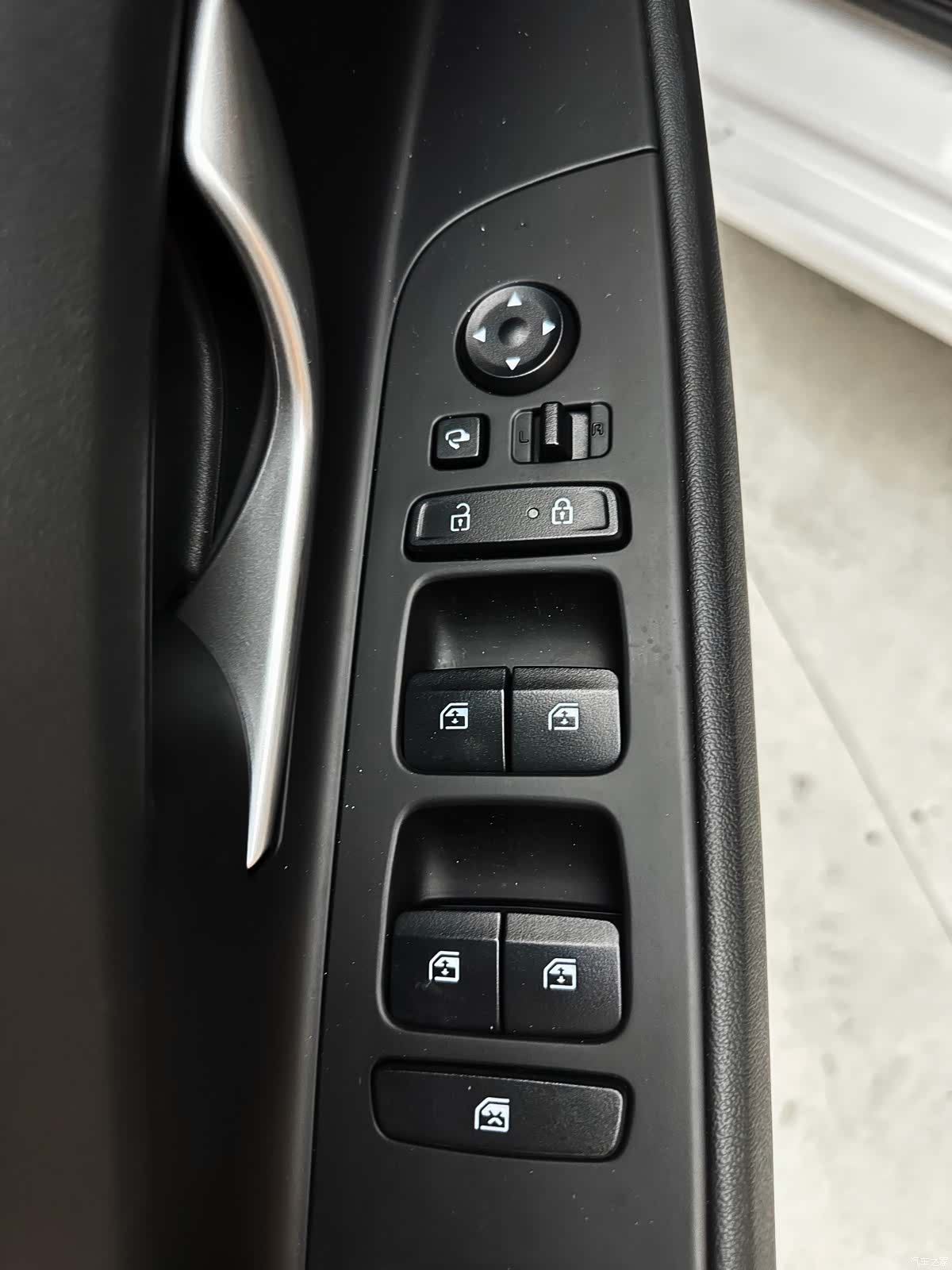 Hyundai Elantra, 2022 13