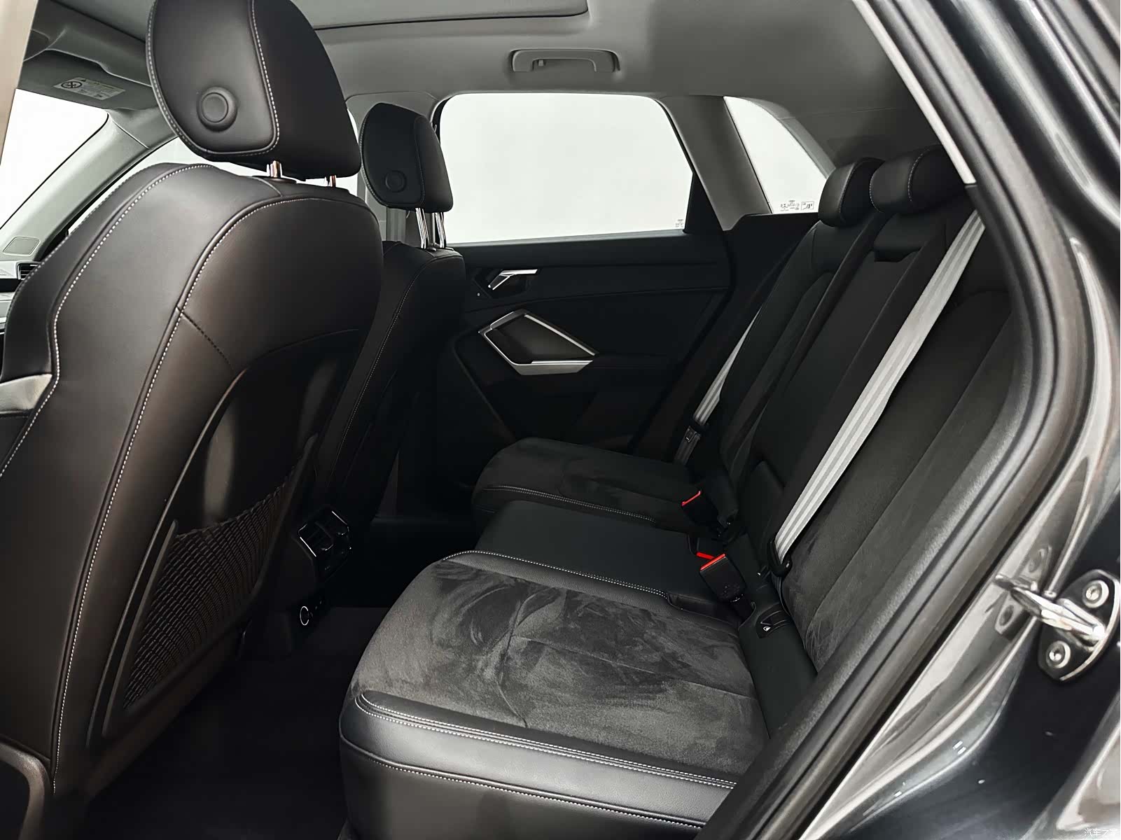 Audi Q3, 2023 15