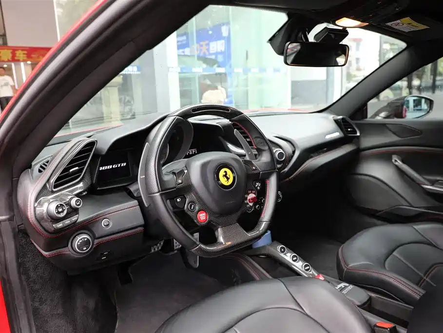 Ferrari 488