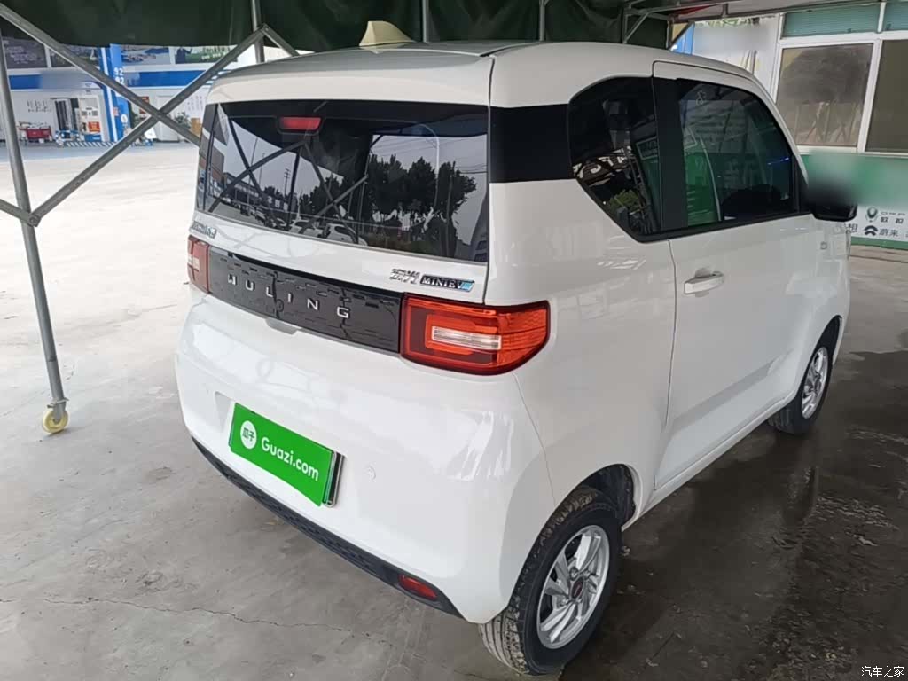 Wuling MINIEV, 2020 7