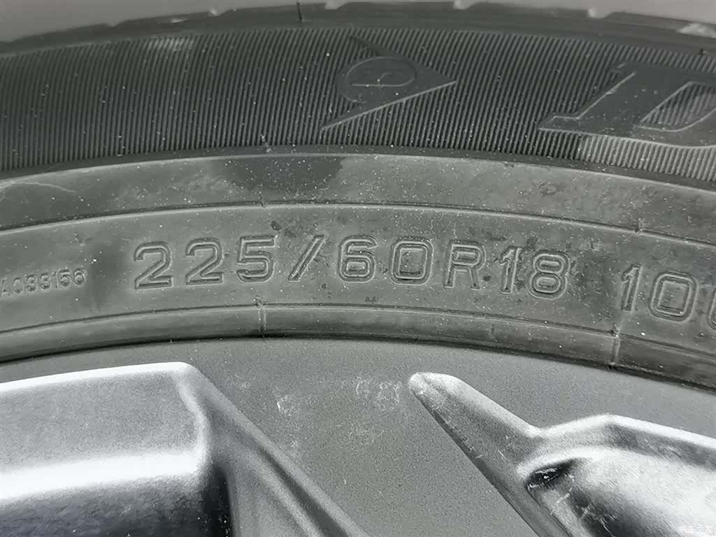 Toyota RAV4, 2023 24