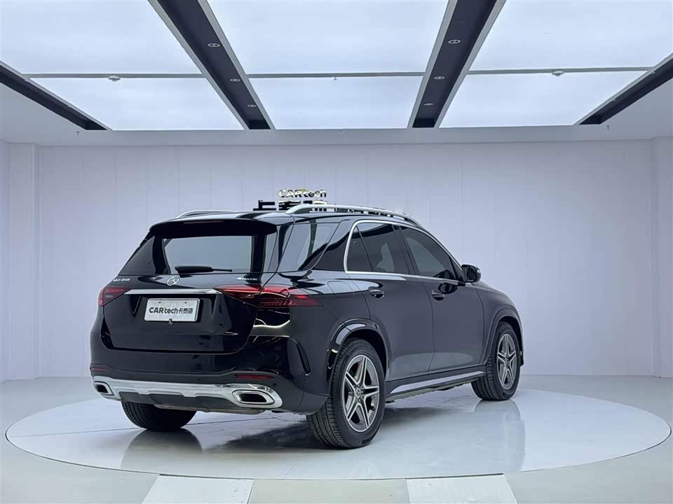 Mercedes-Benz GLE Mercedes-Benz GLE