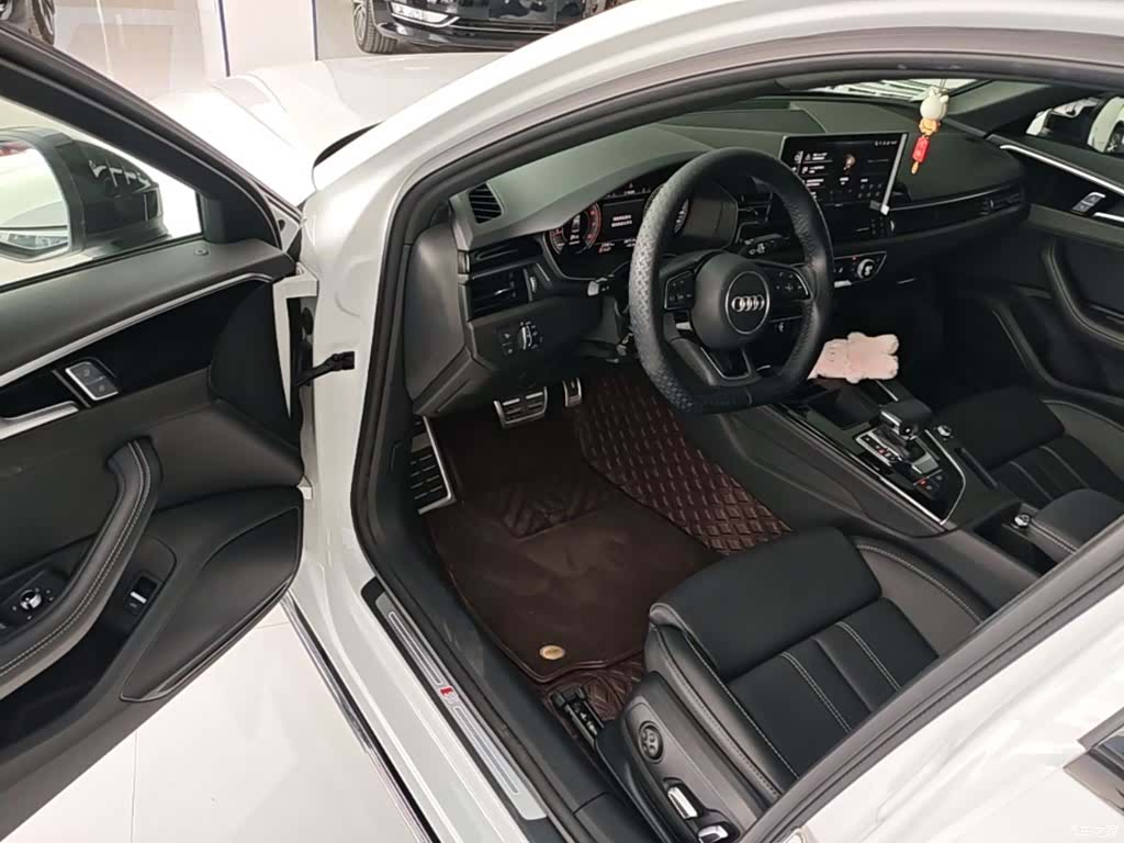 Audi A4L, 2024 16