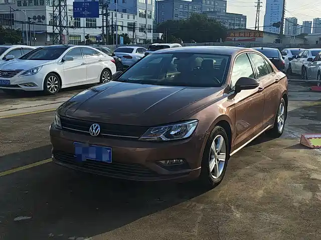 Volkswagen Lamando 2015 — купить из Китая под заказ